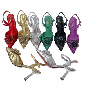 Elegantes Zapatos de Tacón Alto con Punta en Pico y Adorno de Cristales, Ideales para Fiestas, Tacones Finos y Sexys, Resistentes y Duraderos - Product Image 2