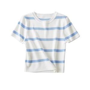 Pull-over chic en maille de soie glacée à manches courtes pour femme, collection Printemps 2025 – Style décontracté vintage - Product Image 2