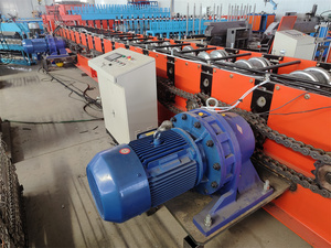 เครื่องขึ้นรูปแผ่นเหล็กกั้นจราจรแบบ W-Beam สำหรับรั้วกั้นความเร็วสูง เครื่องขึ้นรูปแผ่นเหล็กกั้นความปลอดภัย เครื่องขึ้นรูปแผ่นเหล็กกั้นแบบม้วน - Product Image 6