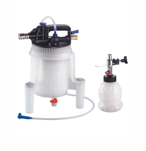 Outil d'extraction et <span class=keywords><strong>de</strong></span> recharge <span class=keywords><strong>de</strong></span> <span class=keywords><strong>liquide</strong></span> <span class=keywords><strong>de</strong></span> <span class=keywords><strong>frein</strong></span> pneumatique, gaines (VT01383) - Product Image 1