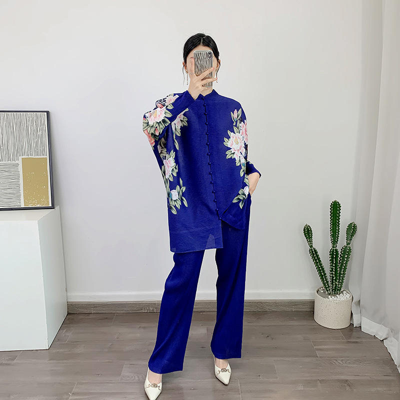 สีน้ำเงิน