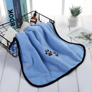 <span class=keywords><strong>Serviette</strong></span> douce pour chien Séchage en microfibre Broderie de luxe <span class=keywords><strong>Serviette</strong></span> de bain pour animaux de compagnie Serviettes pour chien - Product Image 1