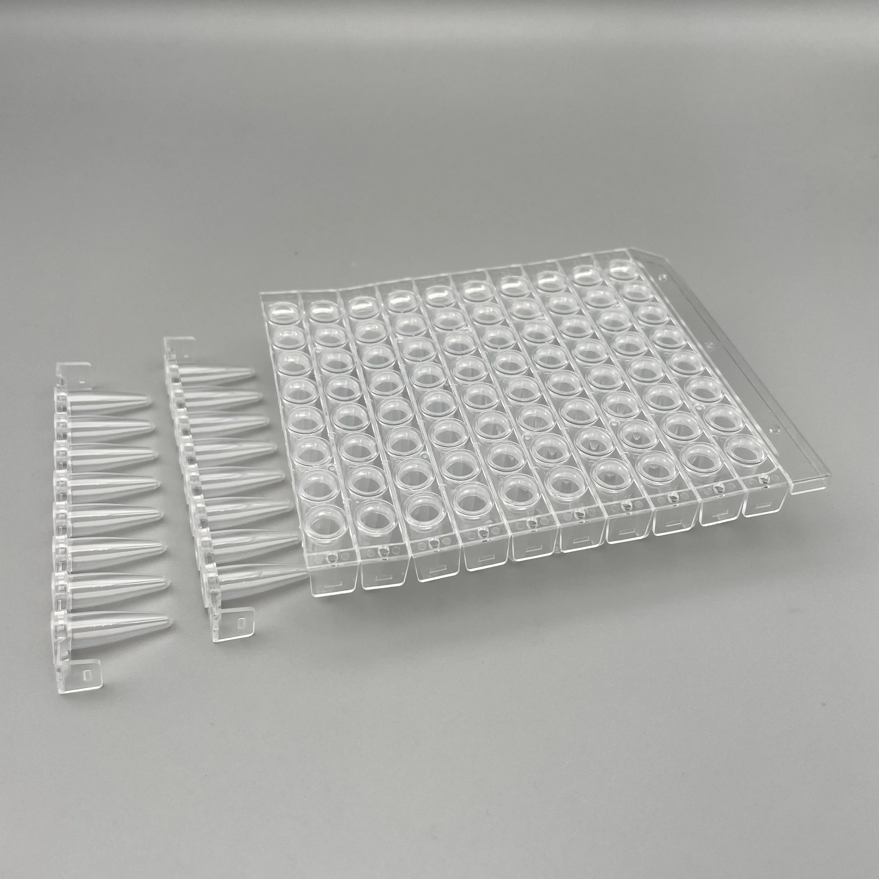 Good Quality Disposable 96 Well 0.2Ml Natural Transparent White Plastic no-Skirted Collapsible Pcr Plate For Lab Use