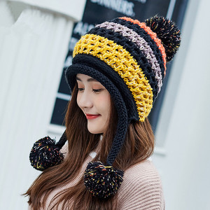 DDA2151 Phụ Nữ Lady Đầy Màu Sắc Ấm Áp Hỗn Hợp Màu Beanie <span class=keywords><strong>Earflap</strong></span> Cộng Với Nhung Hairball Mùa Đông <span class=keywords><strong>Hat</strong></span> Ba Lông Pom Pom Beanies Knit Hats - Product Image 1