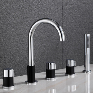 Robinet de baignoire et mitigeur de douche 5 trous en laiton massif de style européen avec jet de massage pour projets d'appartements - Product Image 3