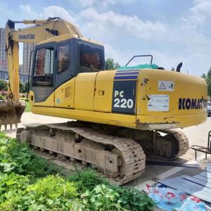 Excavadora Usada Komatsu PC220 Importada de Japón, PC220-7/PC220-8, 22 Toneladas, Cucharón de 1.2m, 120kw de Potencia, Caja de Cambios, Bomba de Engranajes, Rodamientos, Maquinaria - Product Image 1