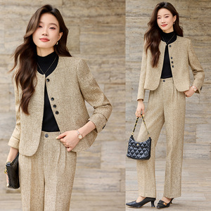 Women's Short Suit <b>Set</b> 2025 New Style Solid Color Polyester <b>Blazer</b> Anti-Wrinkle Casual Suit - Product Image 2