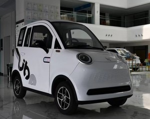 Scooters auxiliares eléctricos de color blanco, suministro directo del fabricante, scooter de cabina, 4 ruedas, 3 asientos, automóviles - Product Image 3