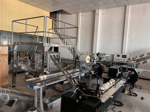 Machine d'emballage sous vide automatique personnalisée <span class=keywords><strong>en</strong></span> vente MC-100 poisson légume Machine d'emballage d'oreiller <span class=keywords><strong>de</strong></span> carte <span class=keywords><strong>de</strong></span> jeu à collectionner - Product Image 2