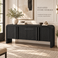 Console d'entrée noire cannelée avec coins arrondis, meuble de rangement côtelé pour couloir, salon et intérieur de maison