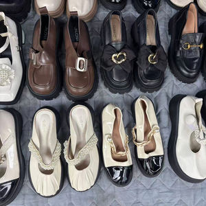 2025 utilisé femmes printemps Mary <span class=keywords><strong>Sue</strong></span> chaussures plates en cuir soigneusement sélectionnés hauts petits mocassins français chaussures à semelles épaisses polyvalentes - Product Image 1