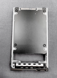 CRNPH 3.84TB PM1643a SAS 12GBPS RI <b>2.5</b>" <b>SSD</b> MZ-ILT3T8C 0CRNPH CRNPH - Product Image 2