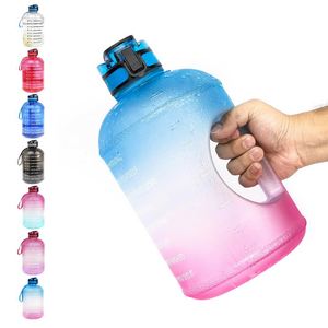 Botellas de Agua para Gimnasio de 128 oz, Botella Deportiva Térmica de Alta Calidad, Libre de BPA, 3.78 L, para Interiores y Exteriores, con Logotipo Personalizado - Product Image 1