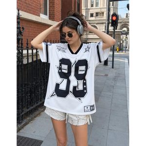 เสื้อยืดคอกลมโอเวอร์ไซส์ FOXA สำหรับผู้หญิง หมายเลข 99 ลายกราฟิก สตรีทแวร์ เนื้อผ้าโพลีเอสเตอร์ ระบายอากาศได้ดี - Product Image 2