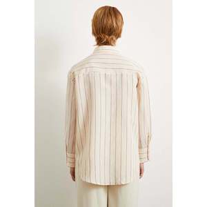 Chemise en modal à rayures contrastées fuchsia unisexe décontractée en popeline boutonnée pour tous les jours - Product Image 1