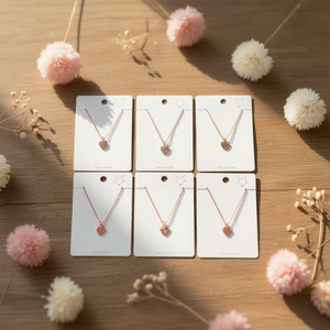 Collar con colgante de corazón grande con accesorios de cobre, joyería de moda para mujer - Product Image 3