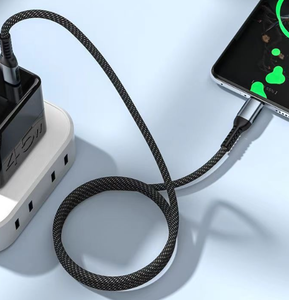Câble tressé en nylon Type C vers Type C 240W PD 5A E Mark à charge rapide pour téléphone, ordinateur portable, tablette, appareil photo, iOS 1m - Product Image 3