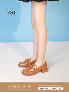 Женская Всесезонная Удобная Свадебная обувь новая мягкая кожаная обувь на квадратном каблуке дышащая модная обувь без застежки - Product Image 3