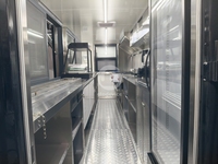 Kiosque de cuisine modulaire portable de conception européenne 2025 avec friteuse et cuisinière à vendre