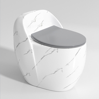 WC monobloc de luxe moderne en céramique blanche, à poser au sol, à double chasse, à fermeture lente, écologique, avec évacuation en S pour salle de bain de villa