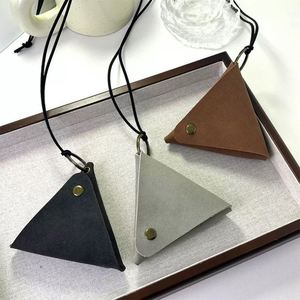 Monedero Triangular Portátil para Monedas y Tarjetas, Monedero Colgante Multifuncional para Exteriores con Cordón para Colgar del Cuello - Product Image 3