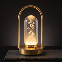 Wiederaufladbares Gastronomie-Signalsystem mit Rotem Licht, Kristall-Messinggriff, Kabellose Restaurant-Service-Tischlampe mit LED-Beleuchtung