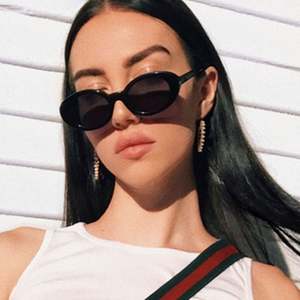 Wholesale 2022 High Quality Vintage Black <b>Round</b> <b>Sunglasses</b> Small <b>Frame</b> Oval <b>Sunglasses</b> for Women - Product Image 2