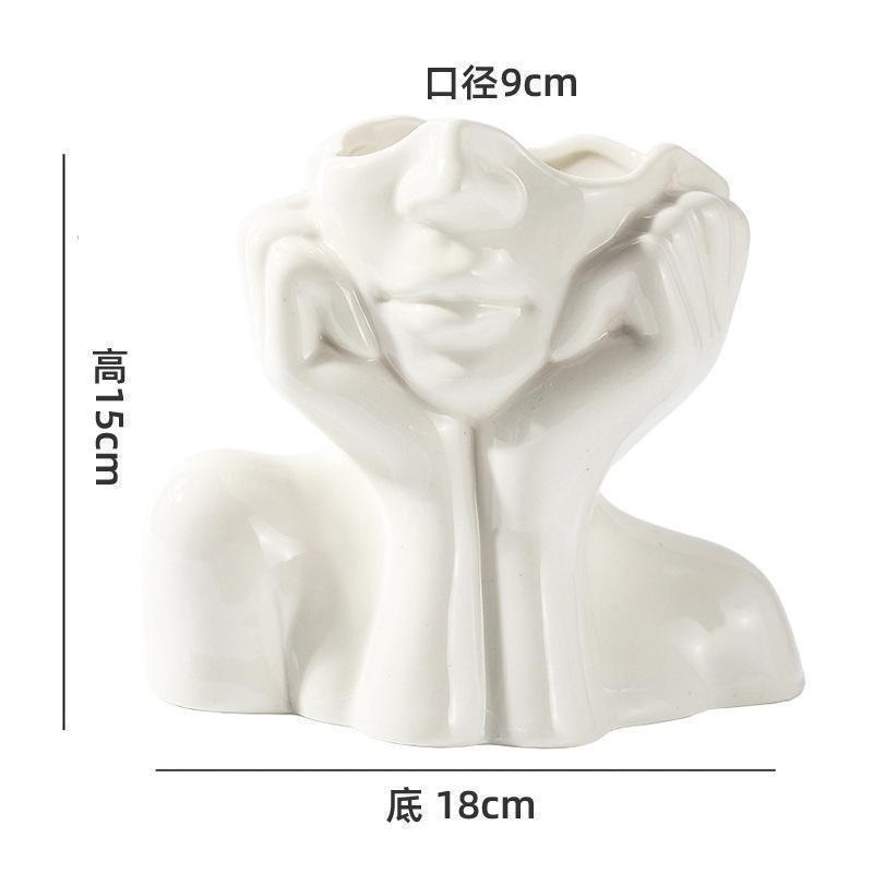 Conception 4 (18*15*9 cm)