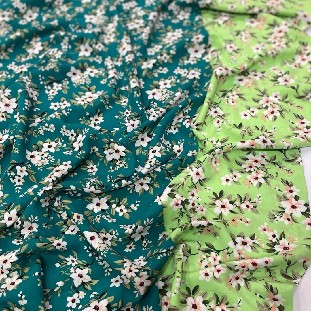 Viscose Non Woven Fabrics With Digital Print Technology for Casual Shorts and Lightweight Apparel Production