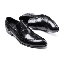 Chaussures pour hommes en cuir véritable, bout pointu, à enfiler, semelle extérieure en caoutchouc brodée, motif à pois, légères, confortables et respirantes