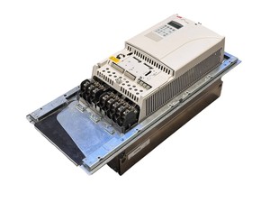 Convertisseur de fréquence ACS8000101007B056E200 90kW 352-5690V PLC - Product Image 6