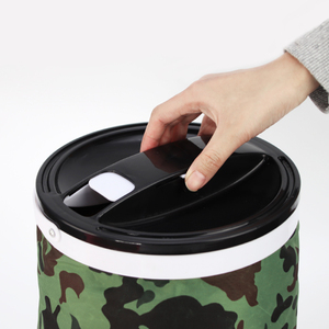 Fabricante al por mayor plegable portátil al aire libre Oxford tela perro gato <span class=keywords><strong>comida</strong></span> contenedor soporte - Product Image 3
