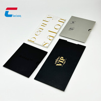 Boîte d'emballage de cartes NFC de luxe pour cartes de membre VIP, boîte rigide de qualité supérieure avec laminage mat, personnalisable avec revêtement UV
