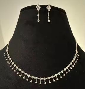 Elegante conjunto de collar de diamantes de corte brillante de oro de 14 quilates para mujer Diamantes naturales Joyería de lujo certificada por terceros para atemporal - Product Image 5