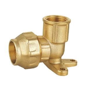 Codo de Compresión de Latón Estilo Español para Tubería PE, Hembra, 90 Grados - Product Image 2