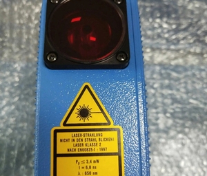 Sensor SICK DME3000-111P 100% Original, Nuevo, Producto de Alta Calidad - Product Image 1
