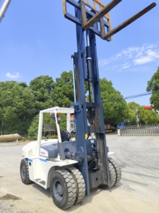 รถยกดีเซลมือสองราคาถูกรถยก7ton TCM FD70ผลิตในญี่ปุ่น - Product Image 5