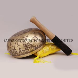 Bol chantant tibétain fait à la main en métal Bronze sculpté Technique bouddhisme religieux bols de méditation de guérison sonore - Product Image 4