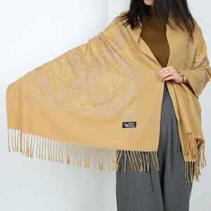 Oriente Medio patrón étnico <span class=keywords><strong>Persia</strong></span> Pashmina a prueba de viento flor borlas poliéster Cachemira bordado bufandas y chales para dama - Product Image 5