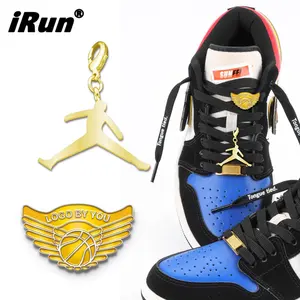 IRun Custom Sneaker Tag Mode Charms Metall Edelstahl Anhänger Schnürsenkel Dekorative Ornamente für Basketballs chuhe