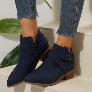 <span class=keywords><strong>Bottes</strong></span> à bout pointu de grande taille, nouvelles <span class=keywords><strong>bottes</strong></span> courtes à talon moyen avec fermeture éclair latérale et sangle croisée pour femmes 43 - Product Image 1