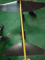 Hydrofoil Serat Karbon Model F001 Langsung dari Pabrik dengan Fitur Pasif untuk Olahraga Air Luar Ruangan Unisex Tingkat Menengah