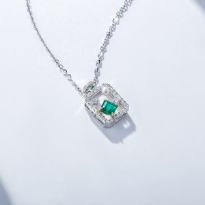 Collar con Colgante de Plata de Ley 925 Chapado en Oro de 18K con Números 23 con Incrustaciones de Diamantes, Estilo Minimalista Personalizado para Mujer, Wenchi - Product Image 5
