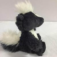 Boneka Skunk Hitam Putih Hutan Liar, Boneka Skunk Isi Dakron, Hadiah Lembut untuk Anak-Anak