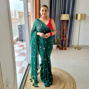 Sarees de Algodón Khadi de la Mejor Calidad con Bordado de Barra de Color y Borlas (Con Blusa), para Oficina/Uso Diario y Fiestas - Product Image 1