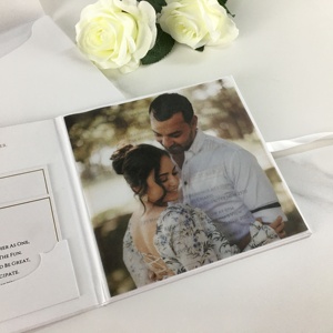 Nouveauté : Magnifiques cartes d'invitation de mariage à couverture rigide avec impression personnalisée <span class=keywords><strong>et</strong></span> photos du <span class=keywords><strong>couple</strong></span> - Product Image 3