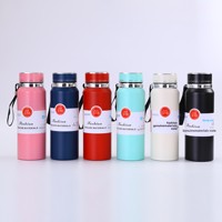 Nouvelle tasse isotherme en acier inoxydable 316, compacte et portable, bouteille sport à double paroi sous vide avec infuseur à thé intégré et poignée de transport