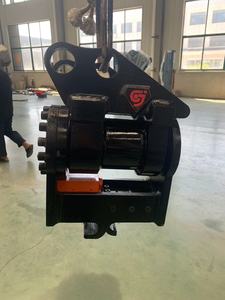 Attache rapide hydraulique inclinable GJEM pour excavatrice de 1 à 30 tonnes - Product Image 2