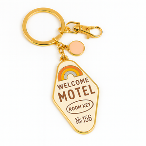 Elegante llavero de metal llavero de cobre corazón llavero personalizado OEM proveedor de fábrica - Product Image 1