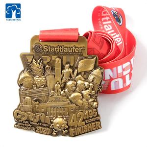 Medallas deportivas y <span class=keywords><strong>de</strong></span> oro personalizadas con llaves <span class=keywords><strong>de</strong></span> cinta, placa <span class=keywords><strong>de</strong></span> premios <span class=keywords><strong>de</strong></span> fútbol 3D <span class=keywords><strong>de</strong></span> la Liga <span class=keywords><strong>de</strong></span> Campeones <span class=keywords><strong>de</strong></span> Metal en blanco, <span class=keywords><strong>para</strong></span> correr o maratón - Product Image 3